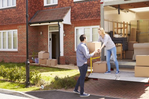 Local commercial relocation service for shops and offices near Finsbury Park
