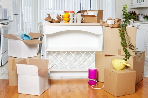 Removal truck hire service for local moving in Finsbury Park